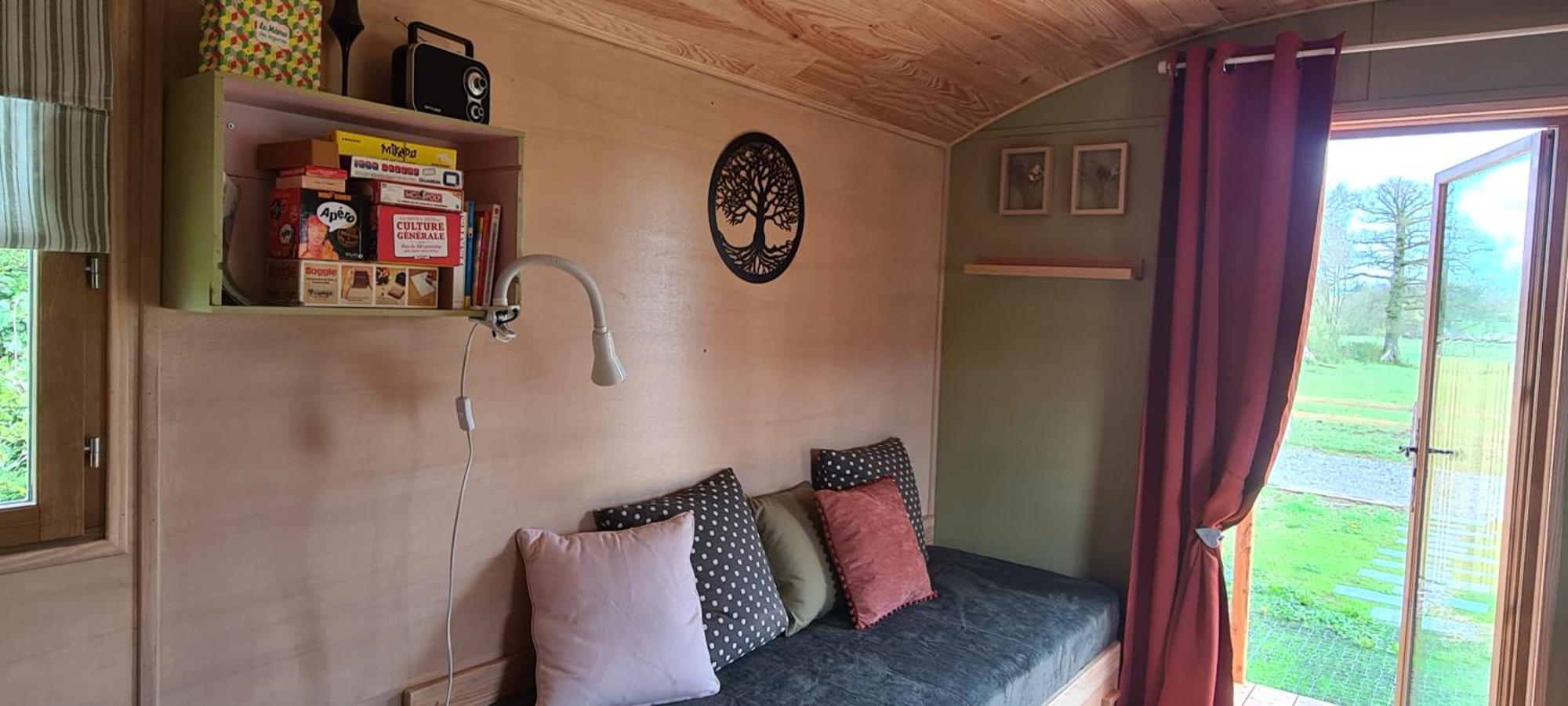 Roulotte A La Ferme Buissonniere Villa La Lande-de-Louge Exteriör bild
